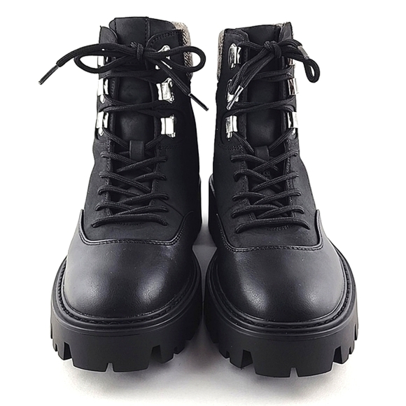 NWT ONLY Betty Women's Black Lace-Up Faux Leather Ankle Boots Chunky Sole Sz 38 - Picture 3 of 12